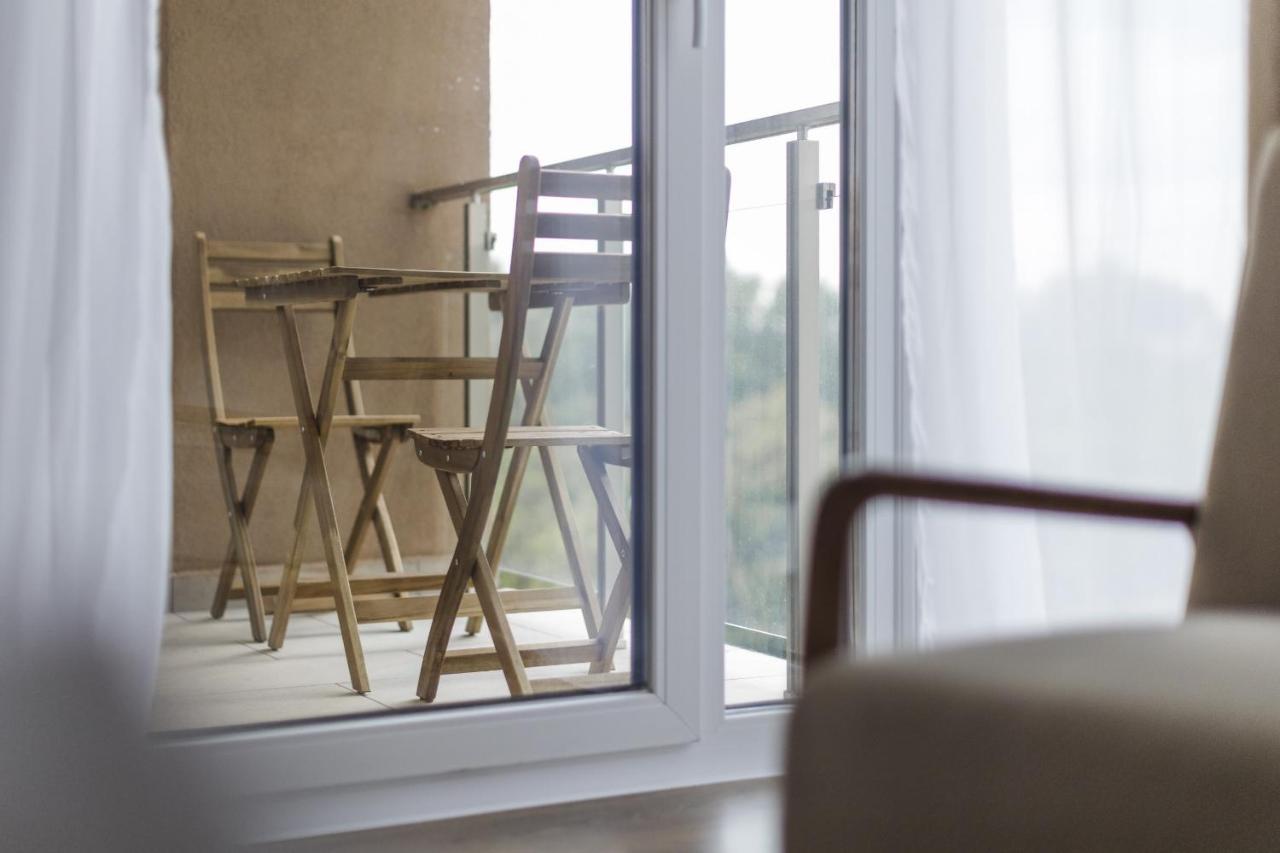 Apartment Near Iulius Mall With Balcony & Private Parking ティミショアラ エクステリア 写真
