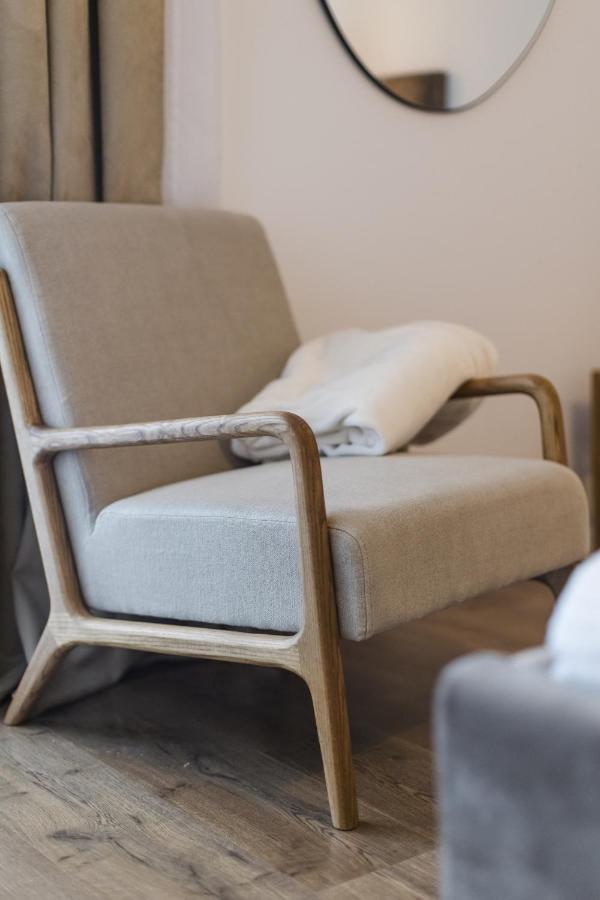 Apartment Near Iulius Mall With Balcony & Private Parking ティミショアラ エクステリア 写真